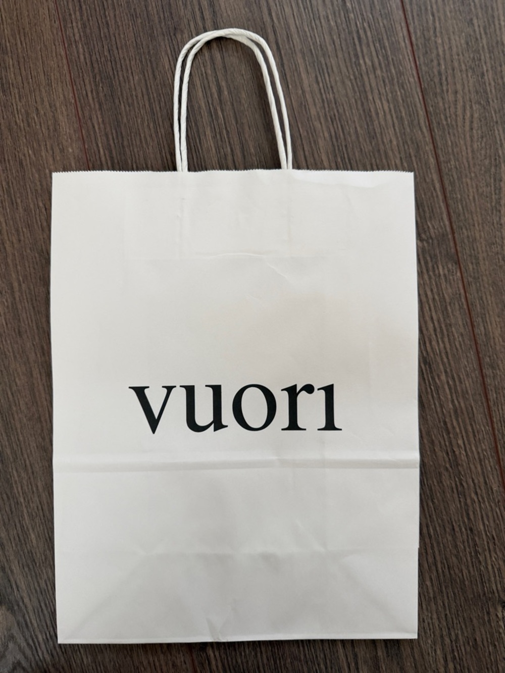 Vuori Paper Shopping Bag Gift Bag Activewear